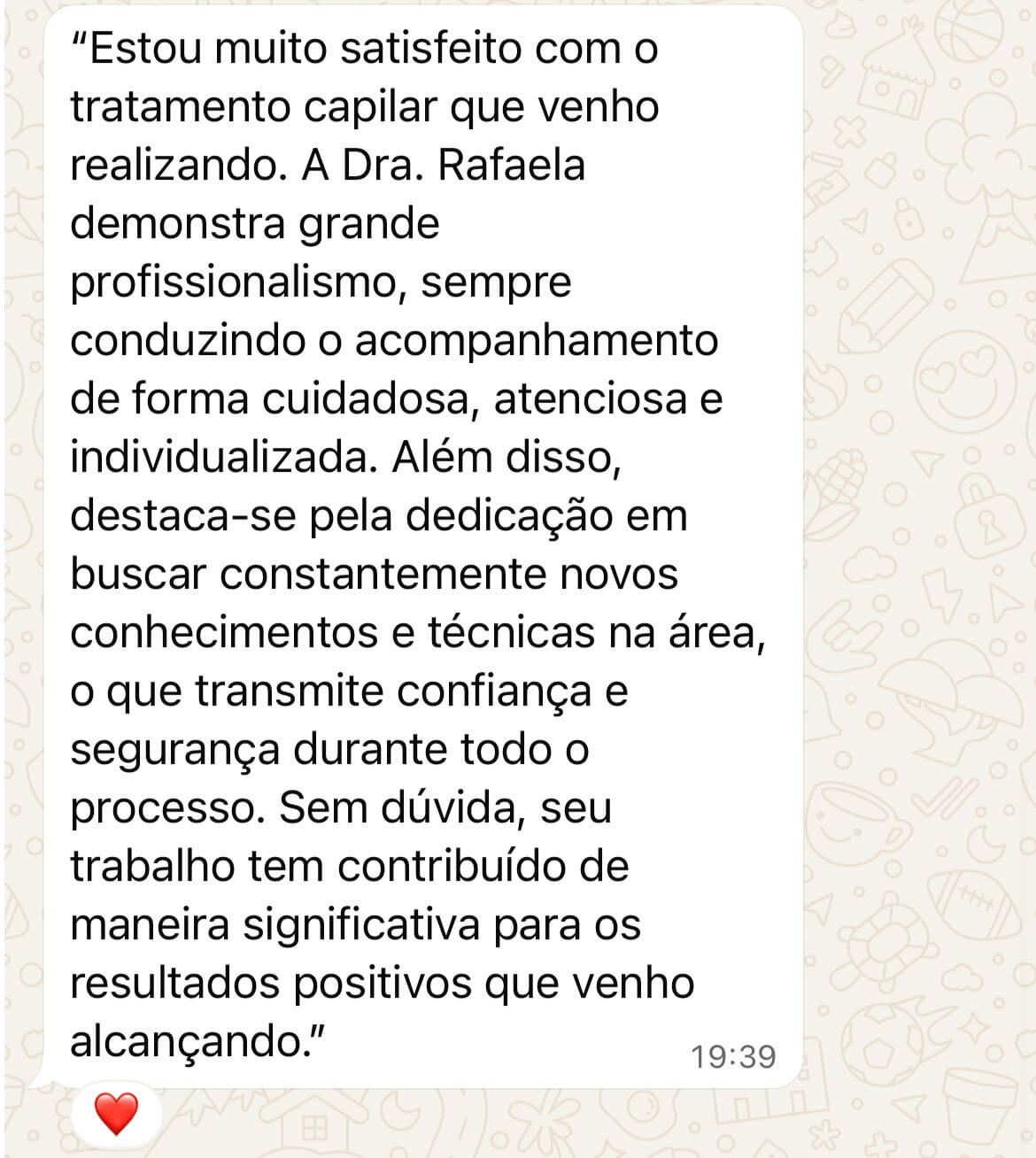 Depoimento de cliente sobre tratamento capilar